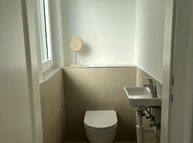 Modern Gardenia_gartenwohnung Alte Donau Апартаменти